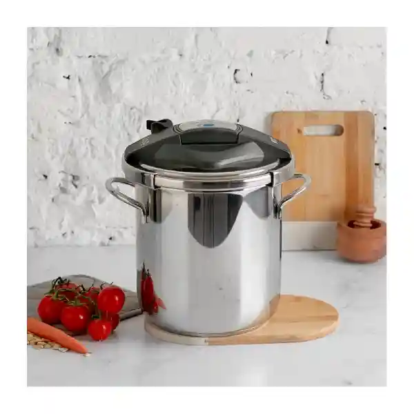 زودپز ۹ لیتری کاراجا مدل Grande زودپز ۹ لیتری کاراجا مدل Grande