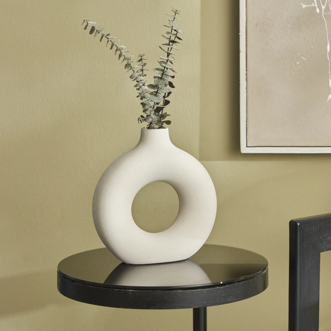 گلدان دکوری سفید لونی کاراجاهوم کد 7821 گلدان دکوری سفید لونی کاراجاهوم کد 7821